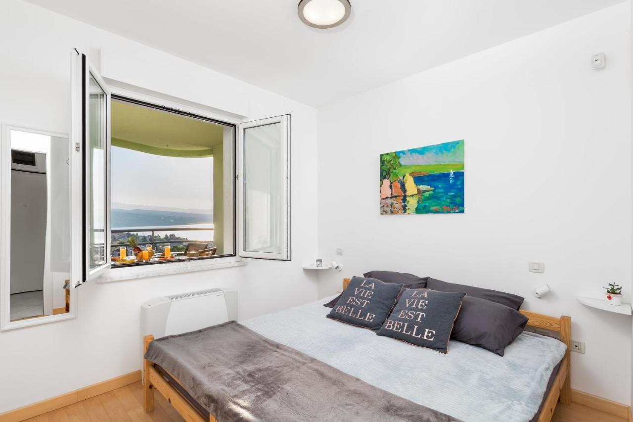 Apartment Maja Opatija With Free Private Parking And Lovely Sea View Terrace Exterior foto