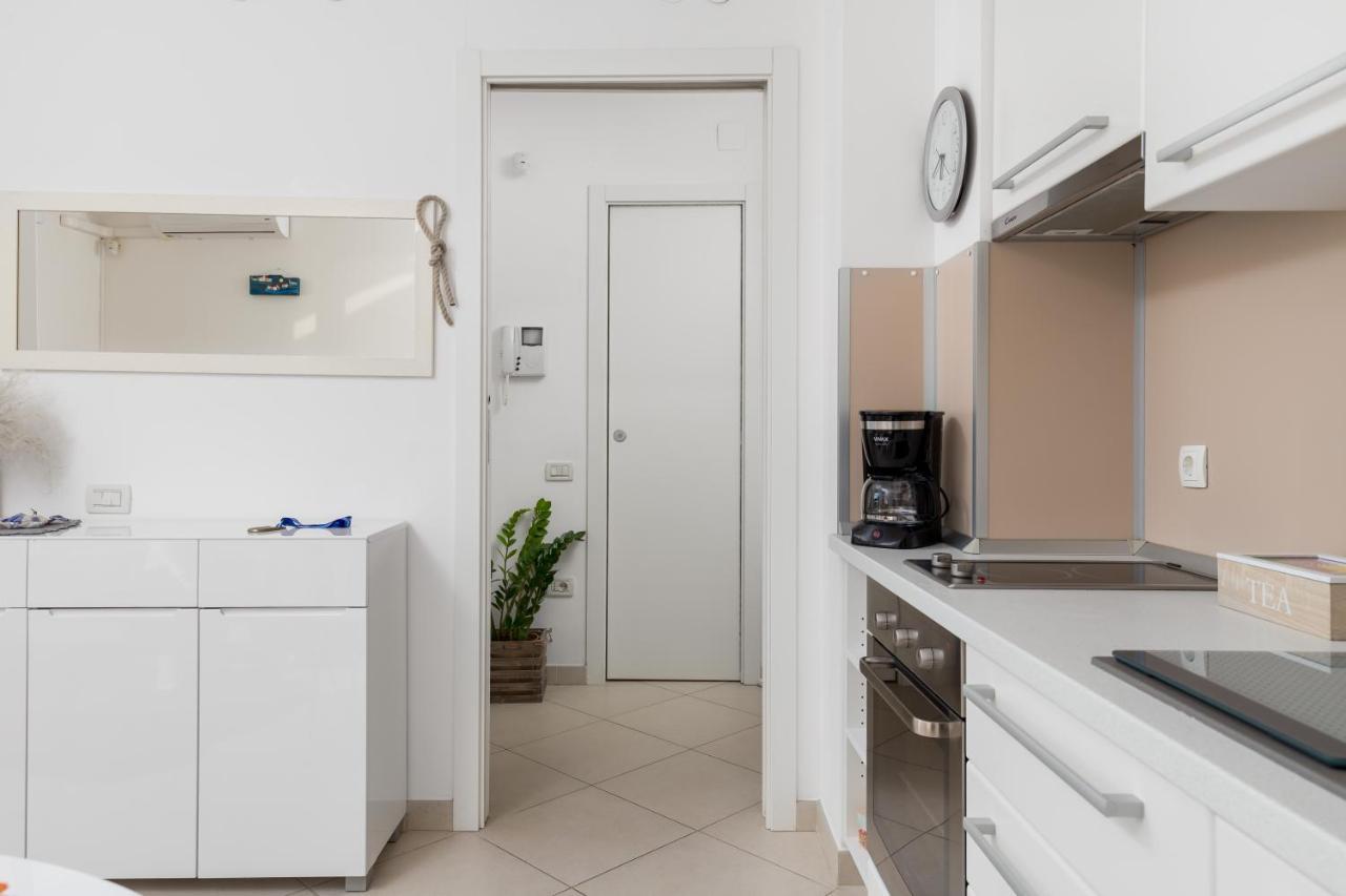 Apartment Maja Opatija With Free Private Parking And Lovely Sea View Terrace Exterior foto