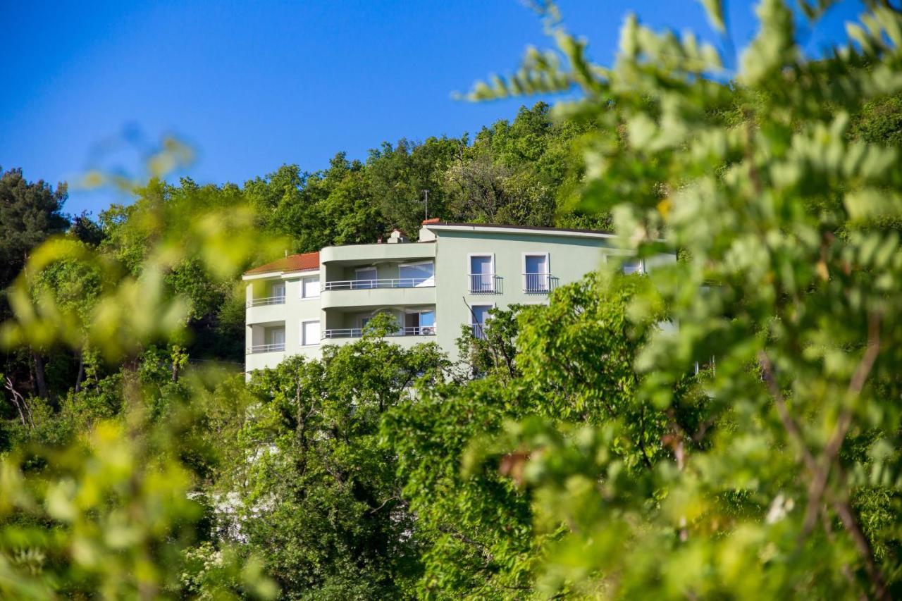 Apartment Maja Opatija With Free Private Parking And Lovely Sea View Terrace Exterior foto