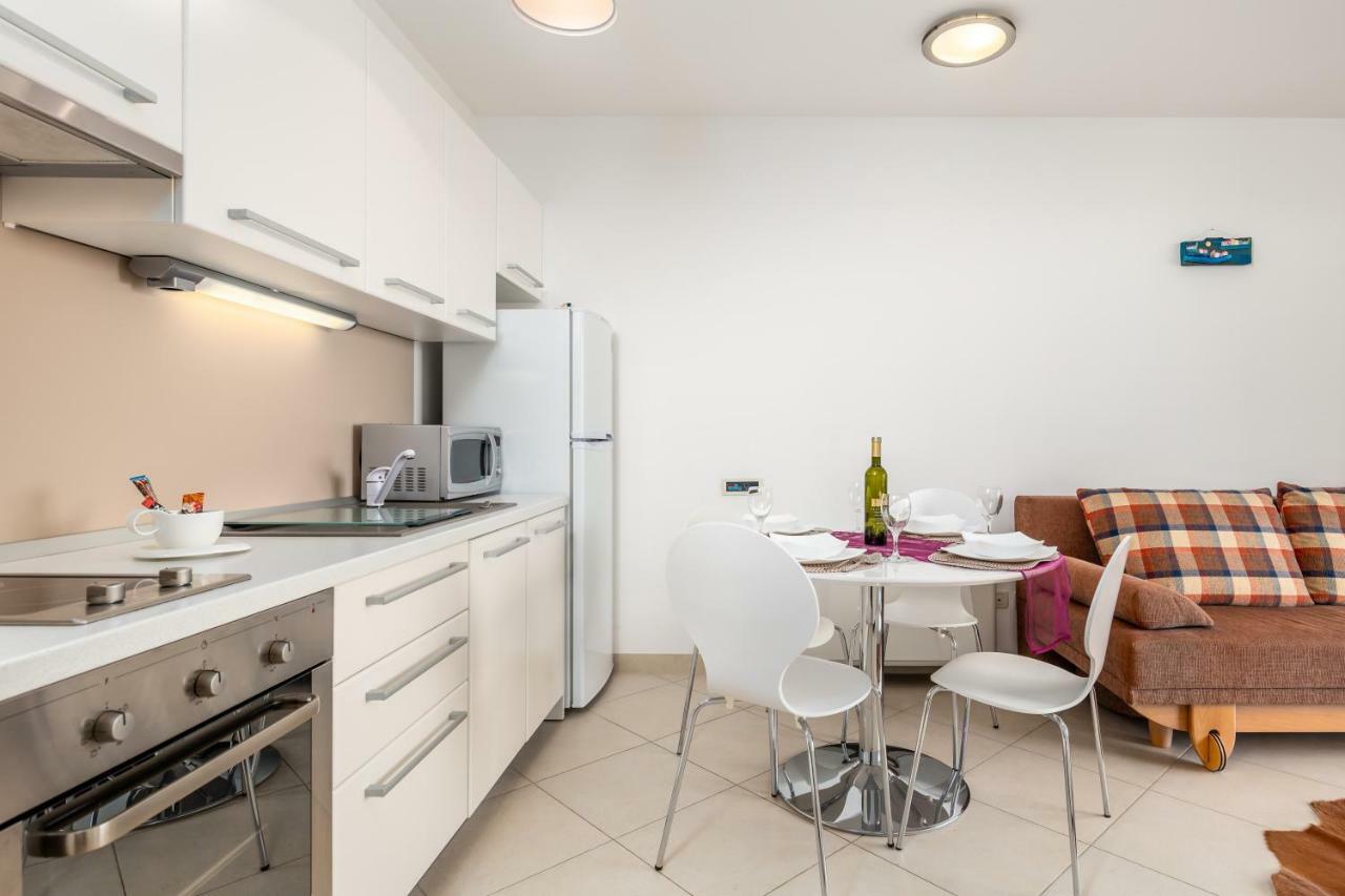 Apartment Maja Opatija With Free Private Parking And Lovely Sea View Terrace Exterior foto