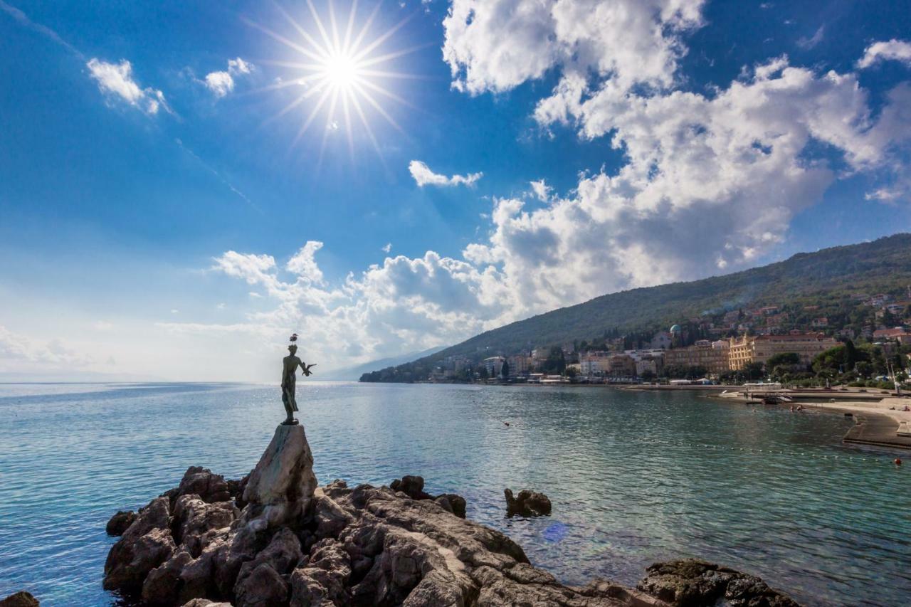 Apartment Maja Opatija With Free Private Parking And Lovely Sea View Terrace Exterior foto